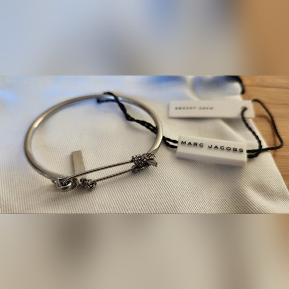 NWT Marc Jacobs Silver Tone Bracelet - Picture 3 of 14